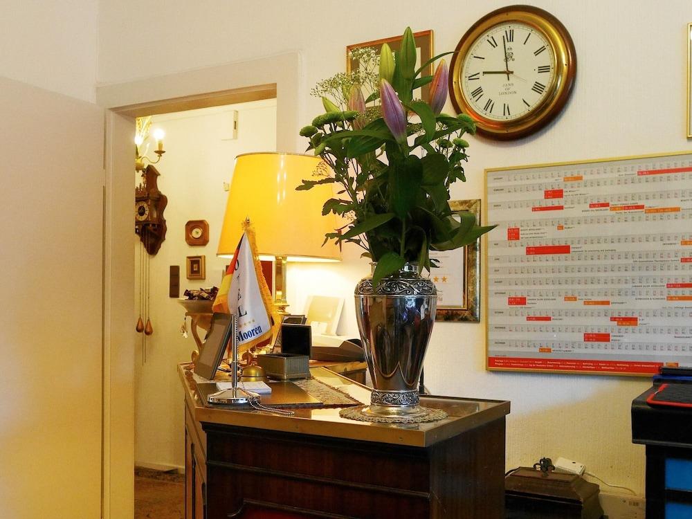 Haus Mooren, Hotel Garni Dusseldorf Luaran gambar